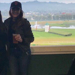 Meet your Posher, Fernanda